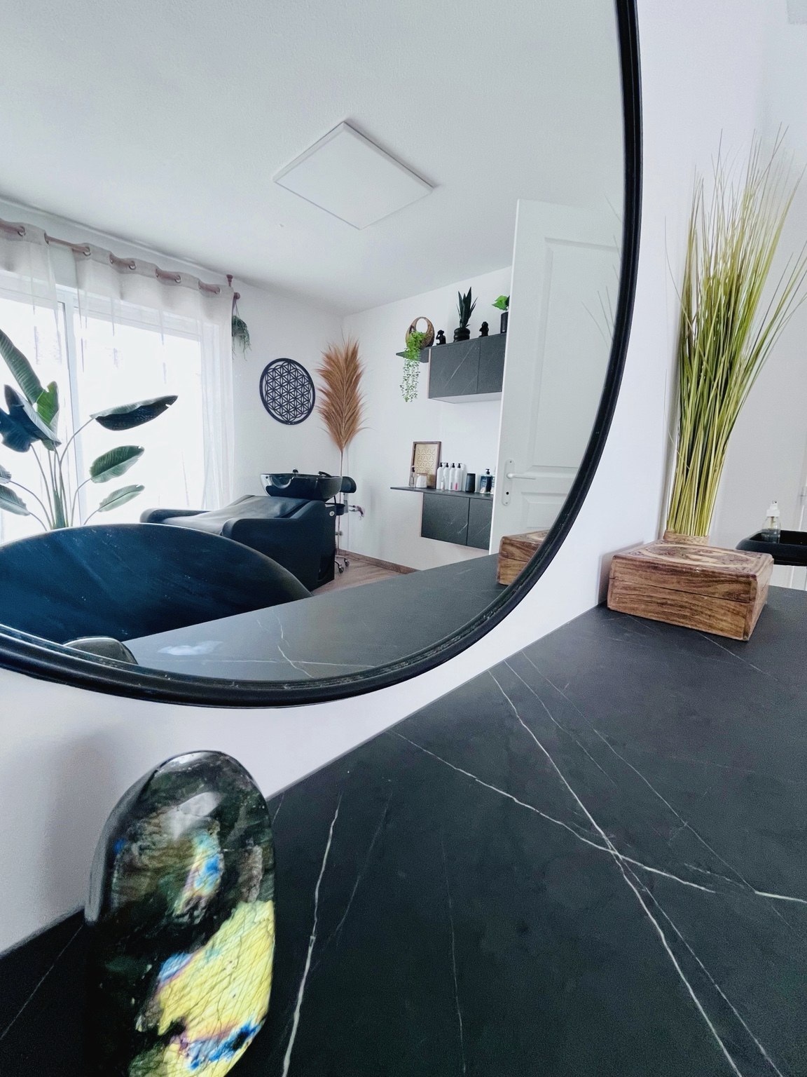 Intérieur du salon Julie Dunkan Beauté Holistique